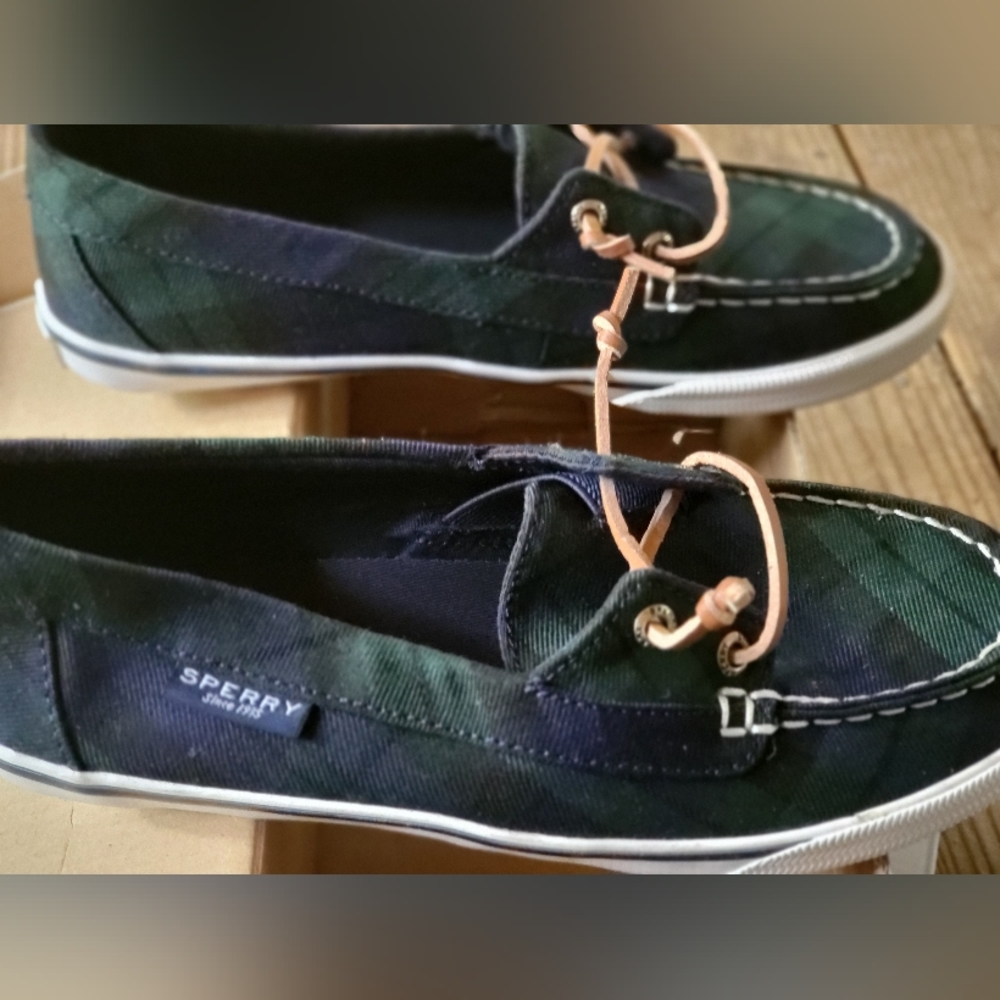 Sperry lounge